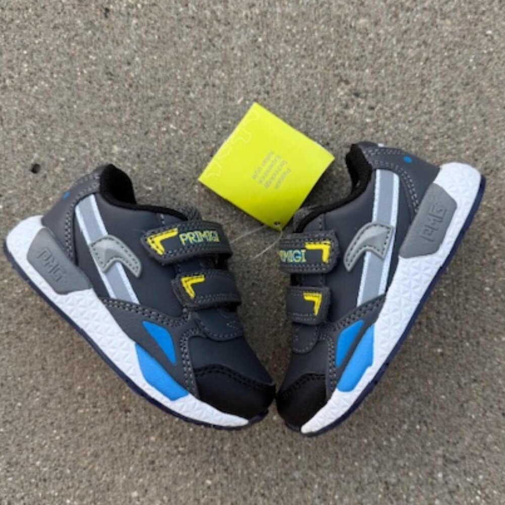 Primigi sneakers new no box size 20/5